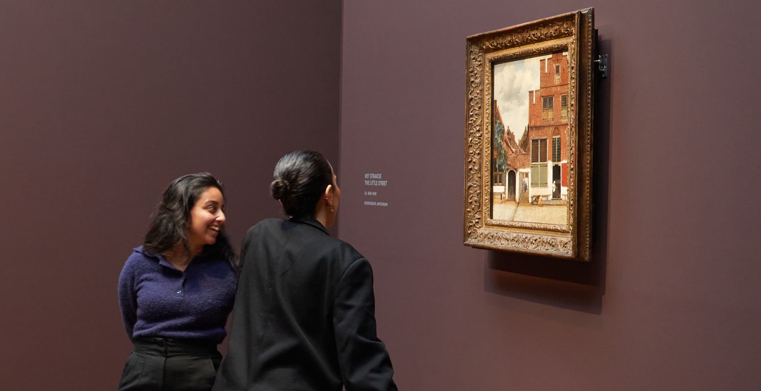 Bewonder het Straatje van Vermeer tijdens de expositie. Foto: Rijksmuseum Amsterdam © Henk Wildschut