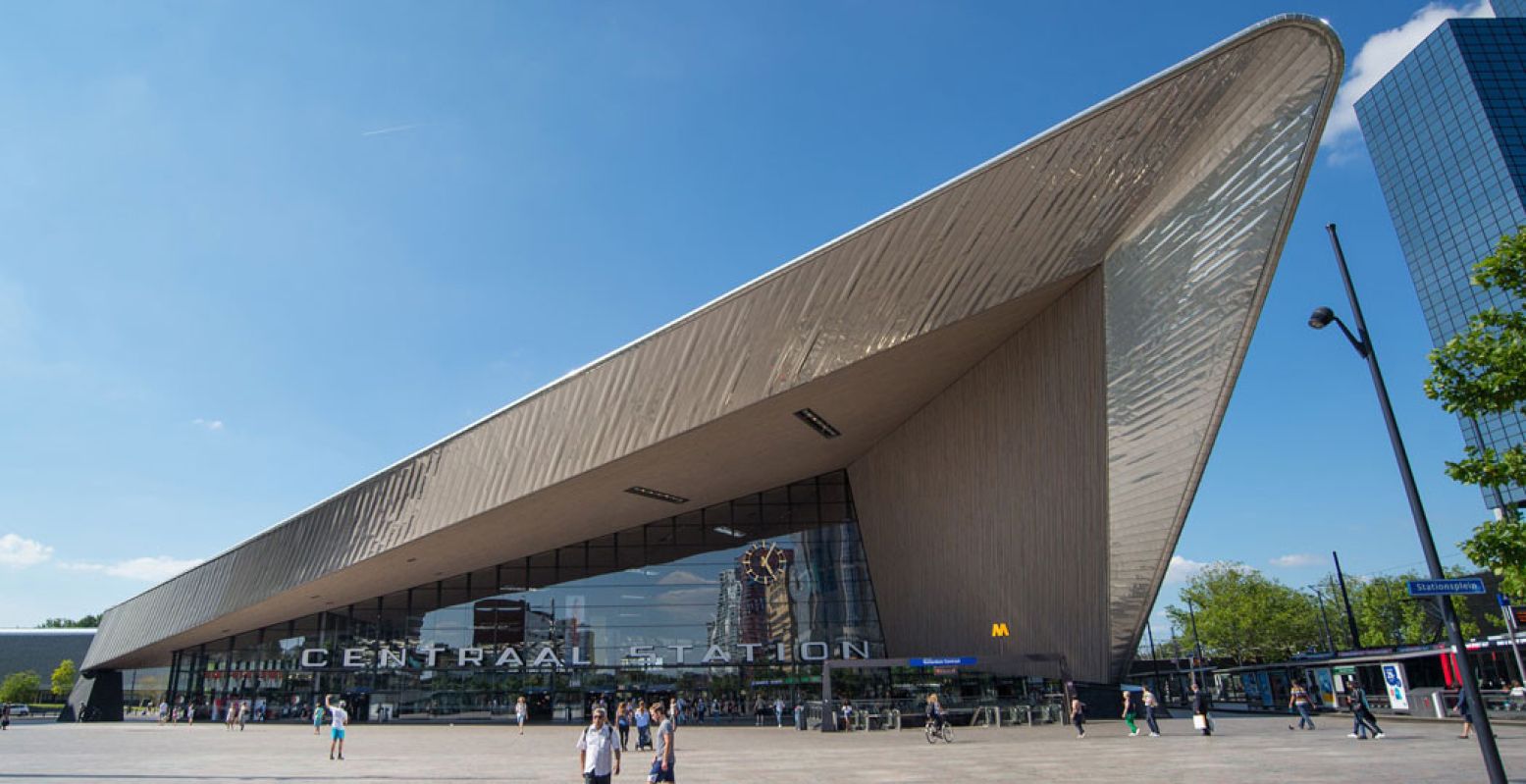 De Patatzak: Station Rotterdam Centraal. Foto:  Pixabay  / Skitterphoto