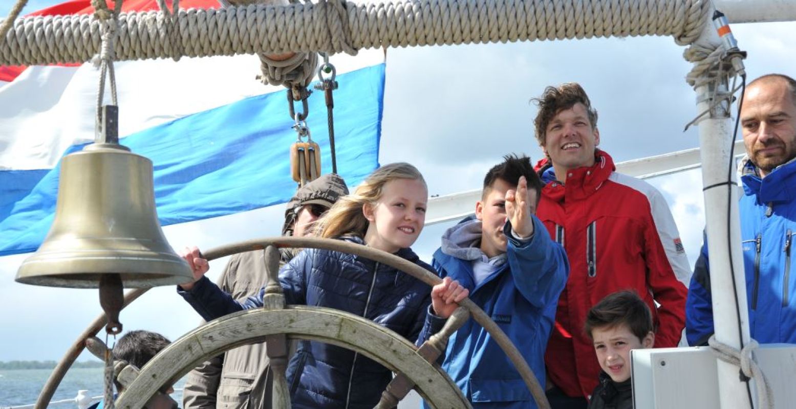 Zet koers naar Pampus, Amsterdam of Volendam. Foto: Hollands Glorie.