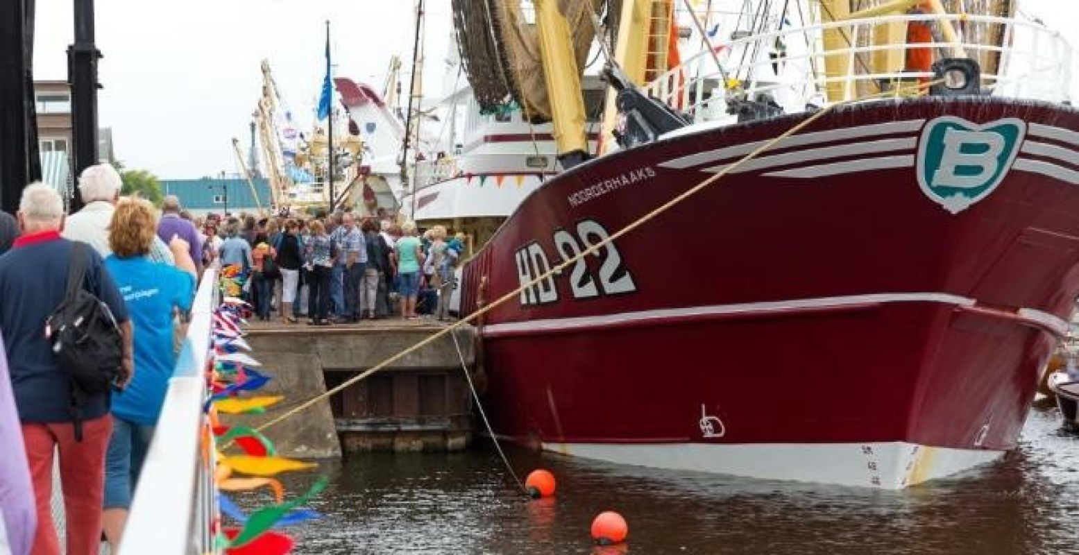 Gezelligheid in de haven. Foto: Helderse Visserijdagen