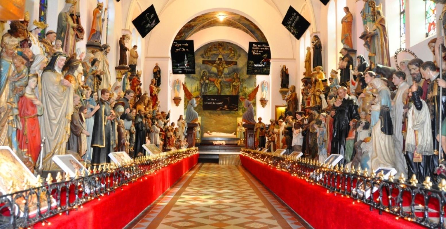 Perfect voor met Hemelvaartsdag: Museum Vaals. Een prachtig museum in een oud klooster. Net een kleurrijke kijkdoos! Foto: Museum Vaals.