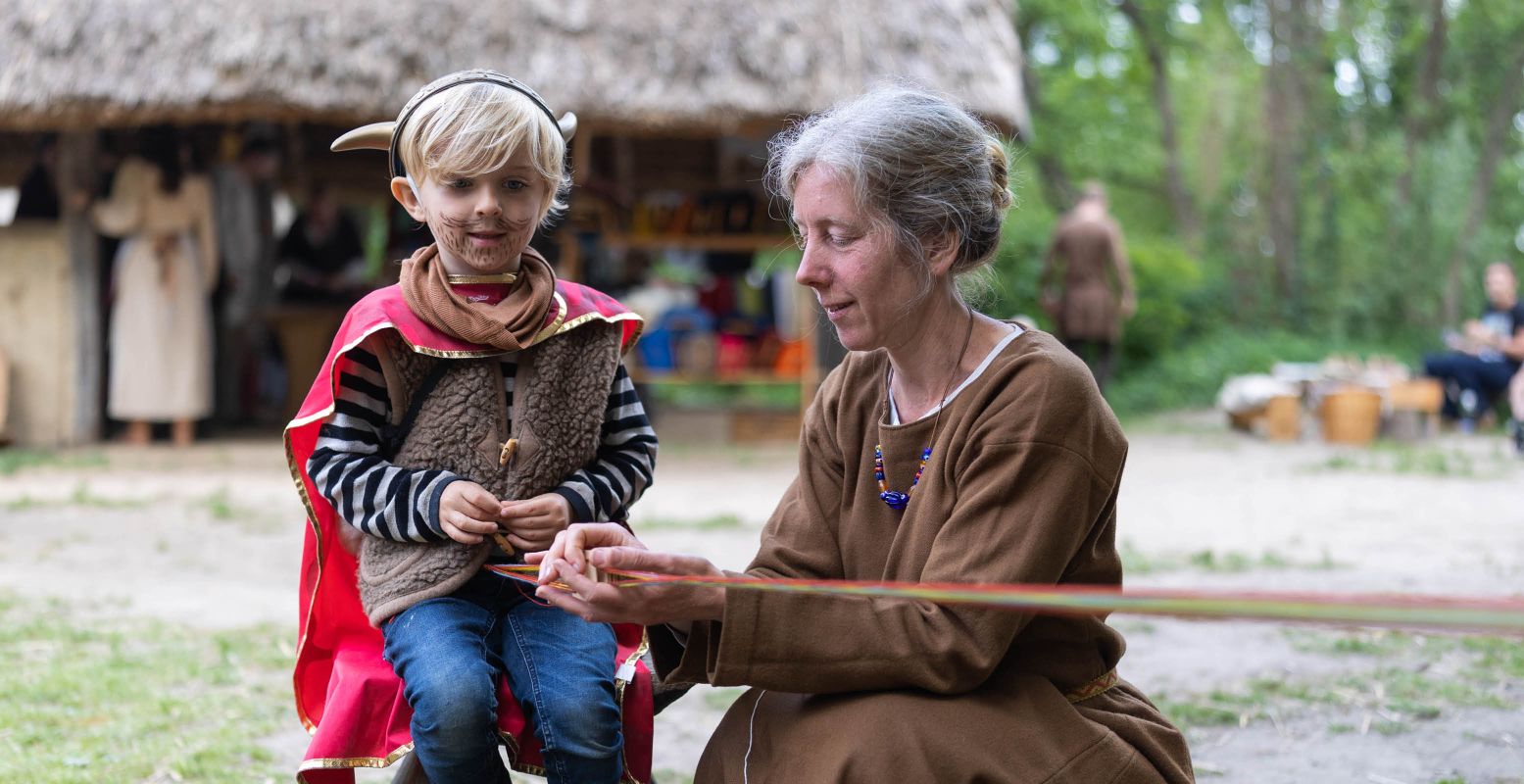 Stap terug in de tijd van de Vikingen in het preHistorisch Dorp. Foto: preHistorisch Dorp