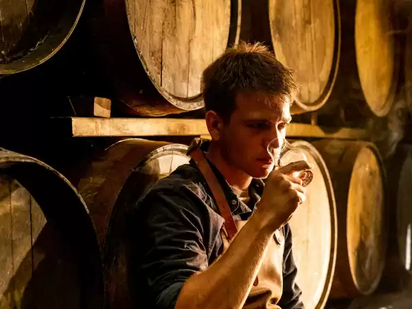 Volg een interessante rondleiding. Foto: Bus Whisky