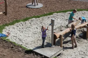 Speurtuin en terras open Foto geüpload door gebruiker Stichting Liniebreed Ondernemen.
