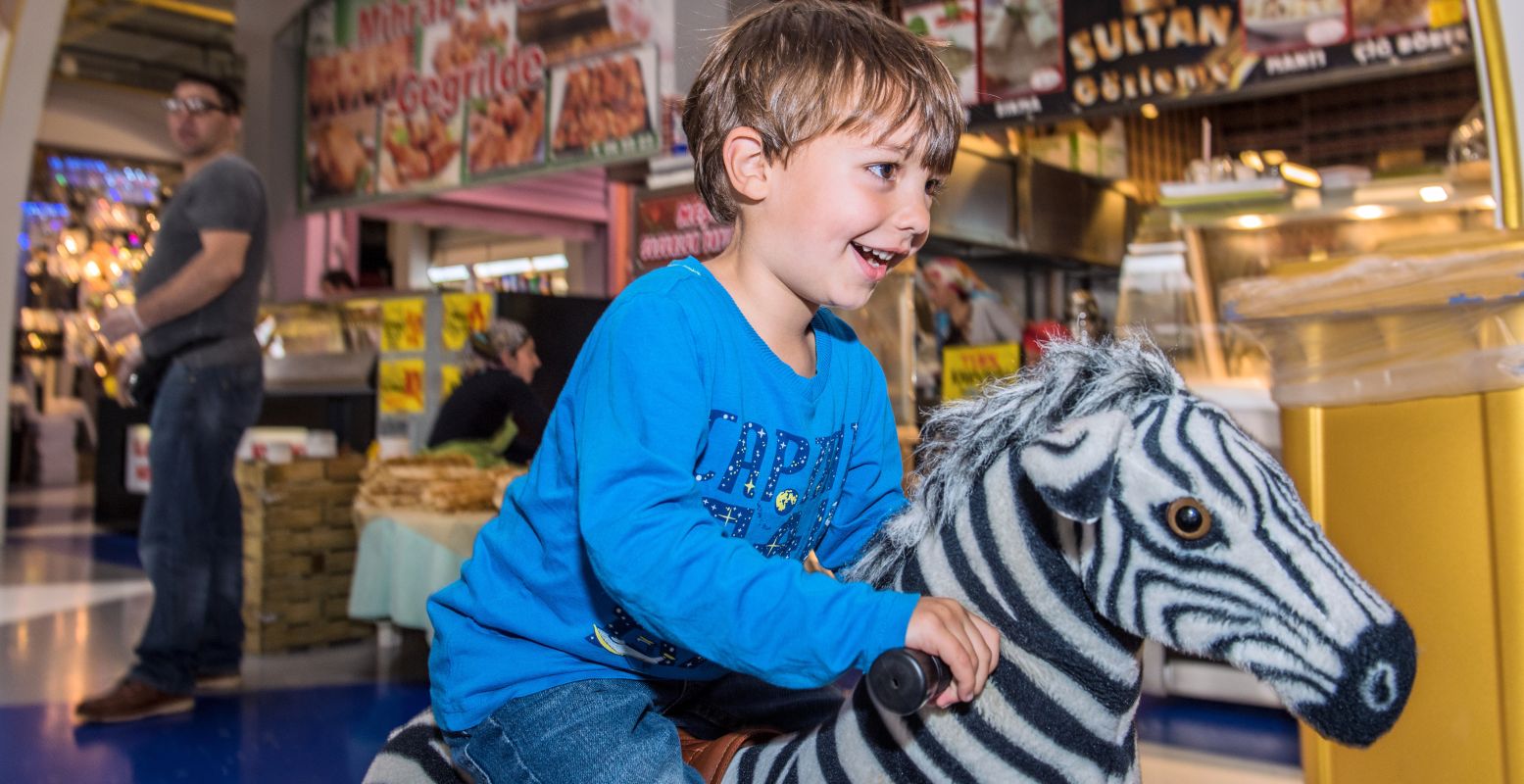 Maak een ritje te paard! Foto: De Bazaar