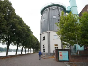 Het herkenbare aangezicht van het Bonnefantenmuseum. Foto: André LÃ¶wenthal