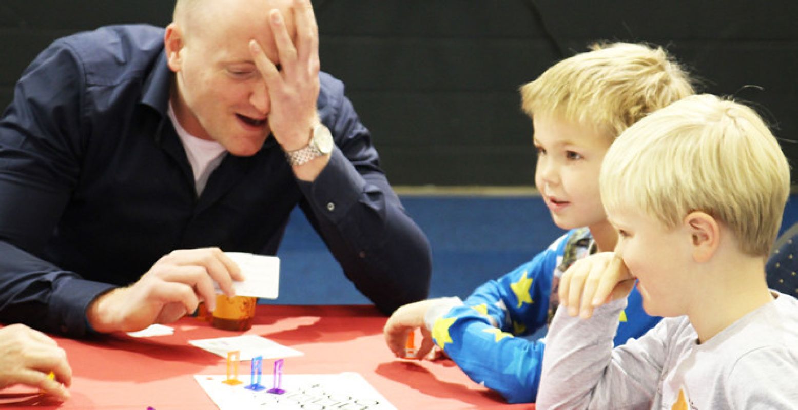 Speel samen spelletjes bij Spellenspektakel Eindhoven. Foto: Frank Bunnik.