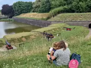 Fortenfestival: Demonstratie kanonschieten Foto geüpload door gebruiker Waterlinie Evenement