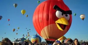 Avond vol luchtballonnen