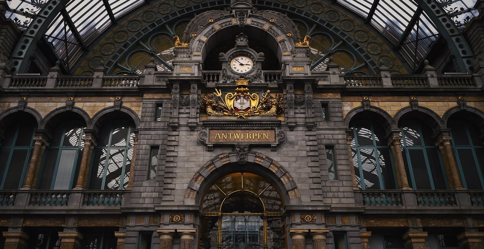 Het Centraal Station van Antwerpen is een echte eyecatcher. Foto:  Unsplash License  © Polly
