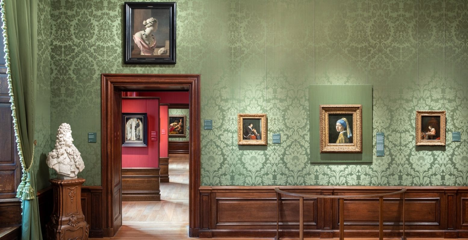 Zaal 15 in het Mauritshuis, maar dan haarscherp online. Foto: Mauritshuis