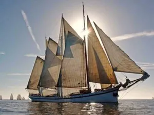 Zeil mee op een historisch zeilschip naar Pampus of Volendam