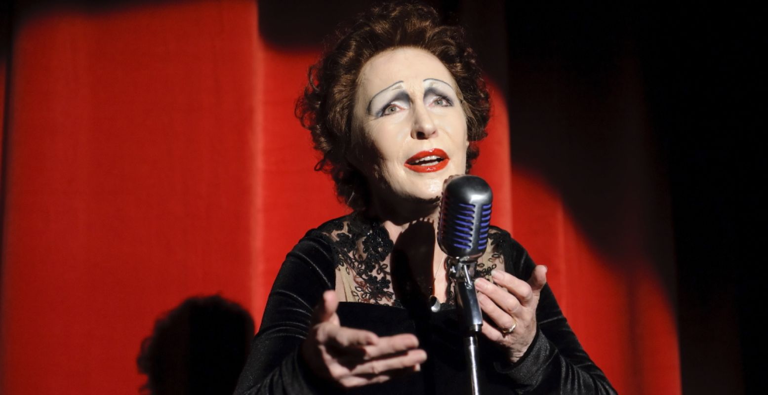 Wijlen Liesbeth List speelde de hoofdrol als Edith Piaf in de musical Piaf in 1999 en 2009. Foto: Stage Entertainment Nederland © Roy Beusker.