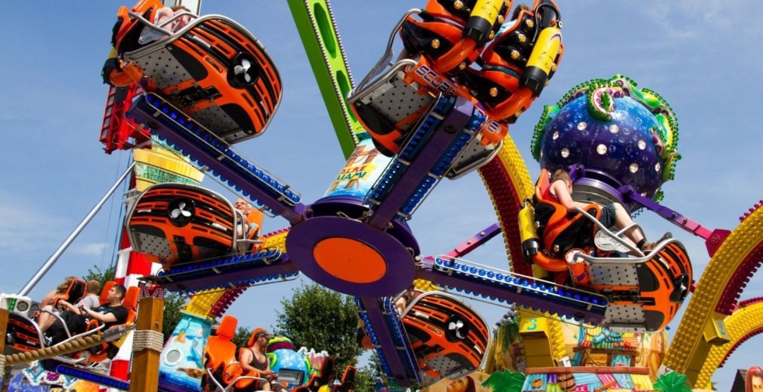 Op de kermis in Uden zijn ook talloze andere spectaculaire attracties te vinden, waaronder de Turbo Polyp. Foto: Mega Kermis Uden.