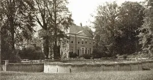 Ontdek de historie van Frans Blaauw en Louise Six op Gooilust Ontdek de historie van Frans Blaauw en Louise Six op GooilustFoto geüpload door gebruiker Natuurmonumenten.