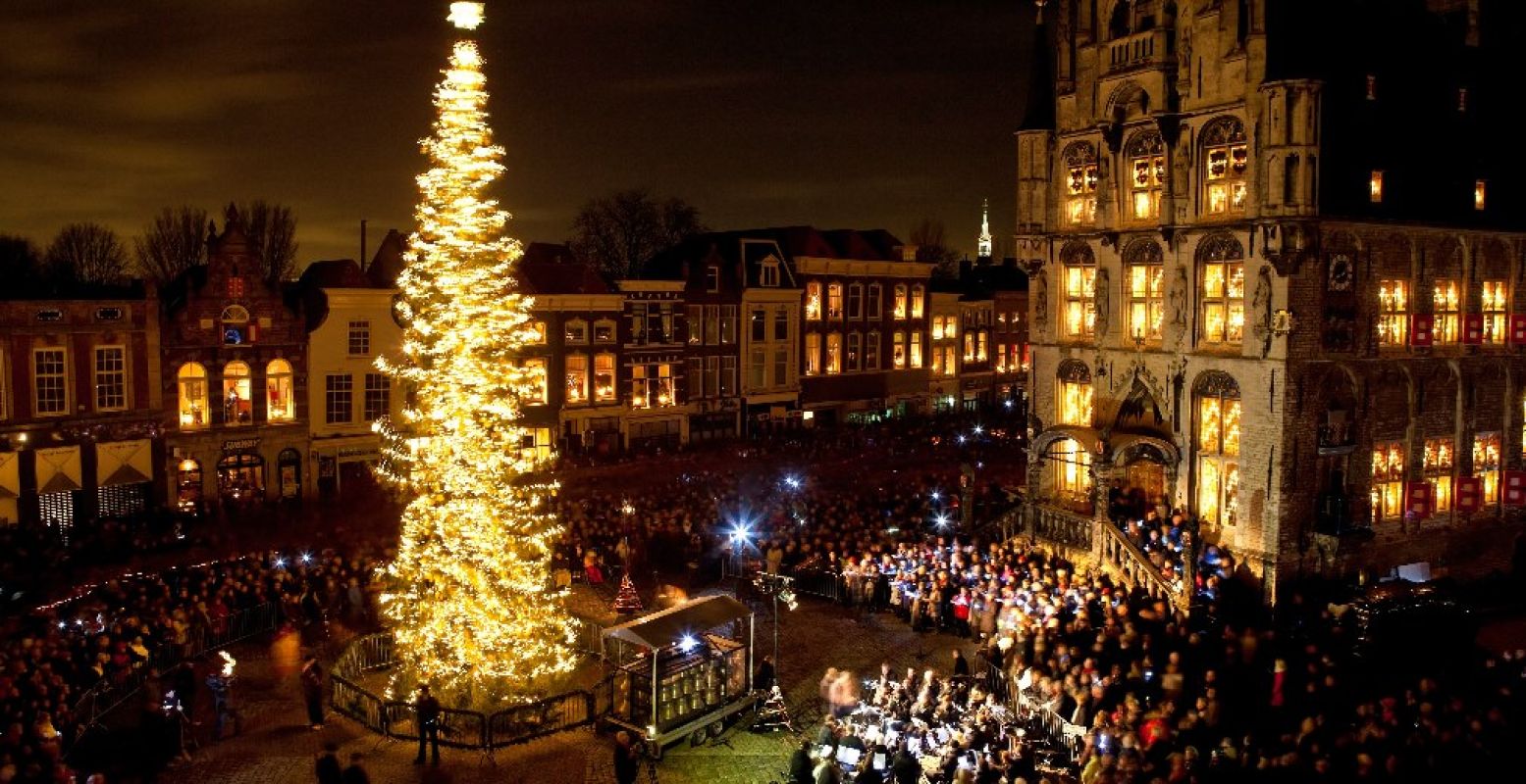 Gouda bij Kaarslicht: een prachtig plaatje! Foto: Hedwig Schipperheijn