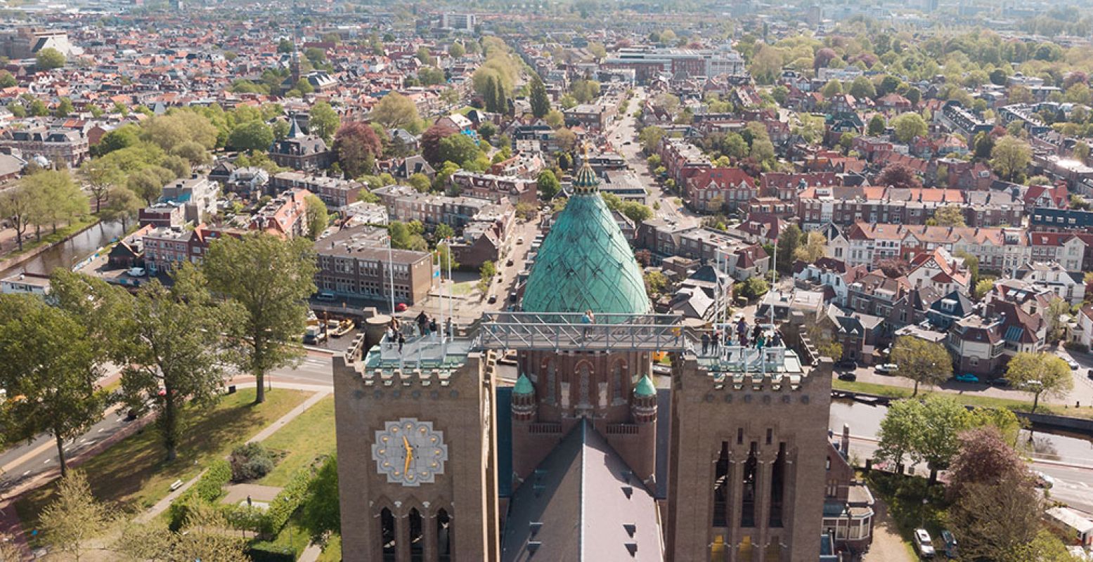 Haarlem ligt aan je voeten. Foto: Klim naar het licht