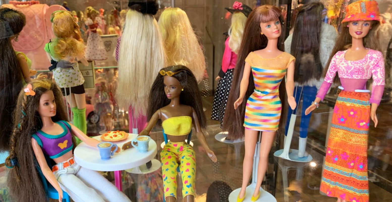 Barbie: van casual tot glamour. Foto: Stadsmuseum Almelo