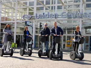 Segway Tour Leiden Samen op pad door Leiden. Foto: Segway Leiden.