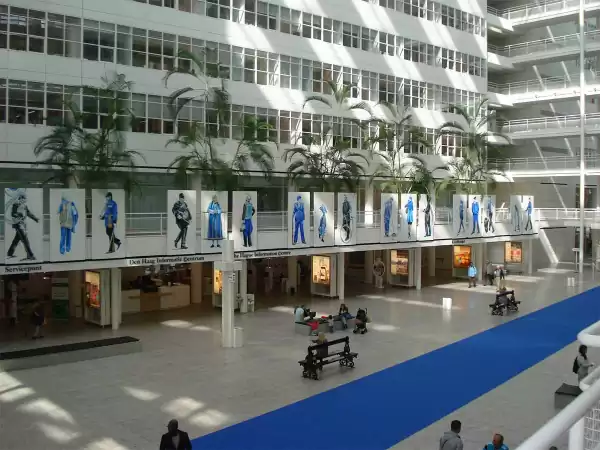 Atrium City Hall Den Haag Tentoonstelling Prinsjesdag in Blauw en Goud. Foto: Atrium City Hall