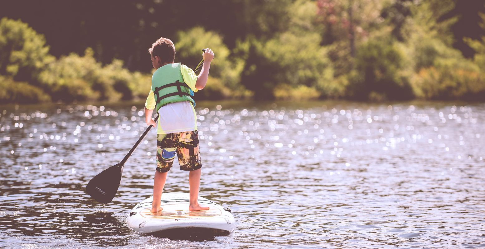 Verken de wateren van het Iperveld per SUP! Foto: Ben White ©  Unsplash License 