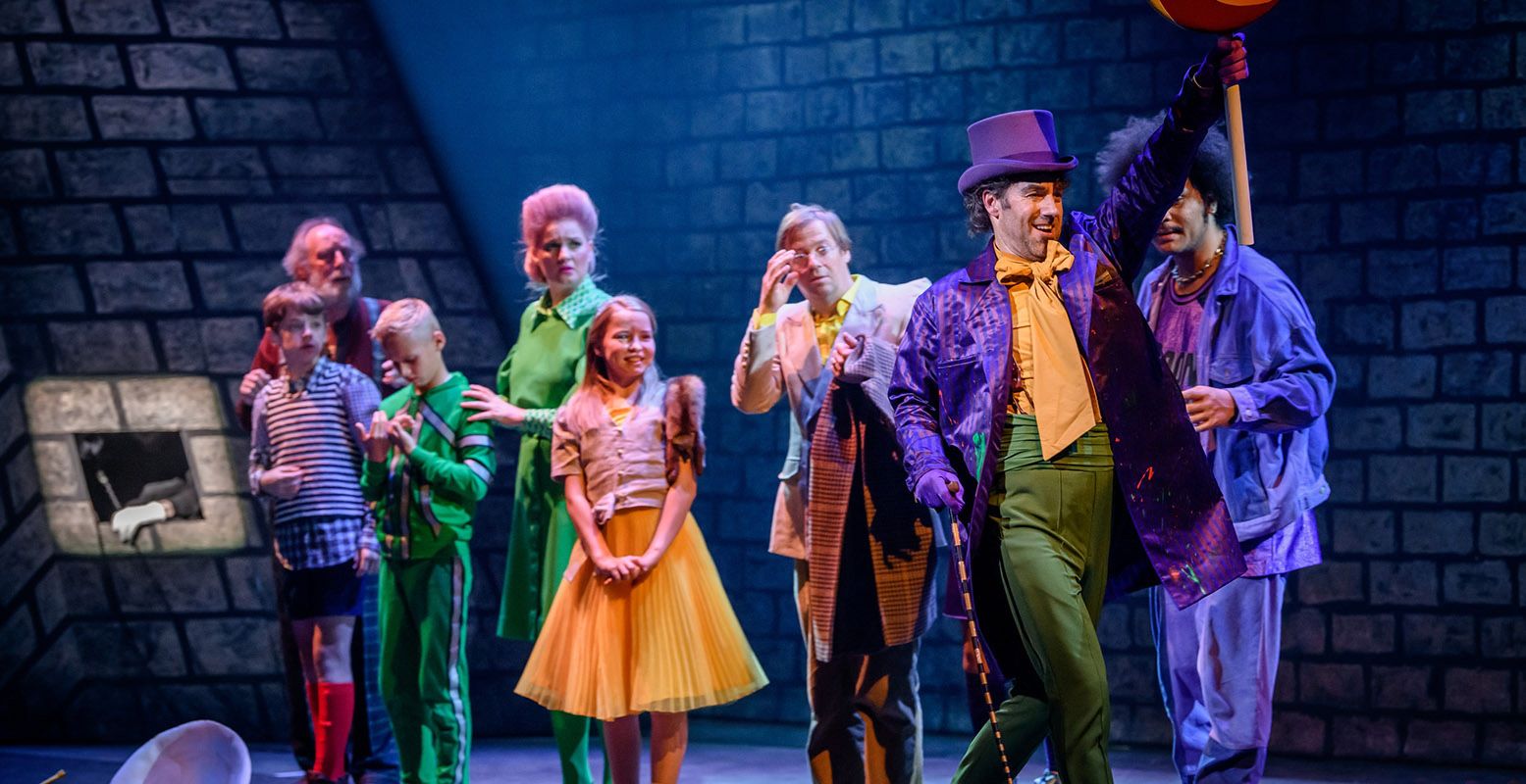 Volg Willy Wonka door de chocoladefabriek! Foto: Theateralliantie © Margot de Heide