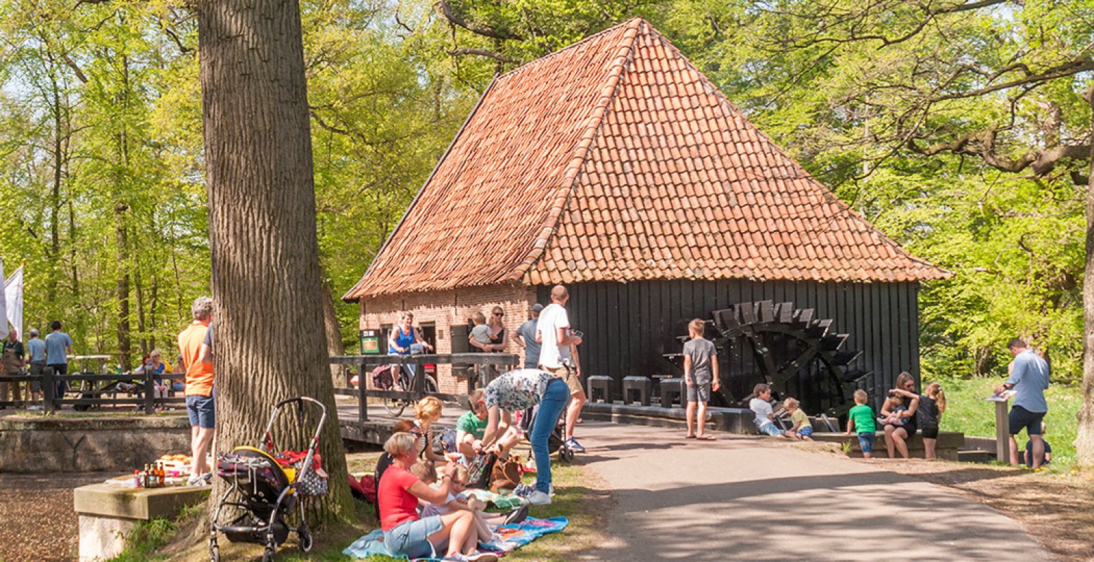 Meer dan drieduizend monumenten openen hun deuren op 11 en 12 september. Ook Noordmolen Twickel kun je bezoeken. Foto: Noordmolen Twickel