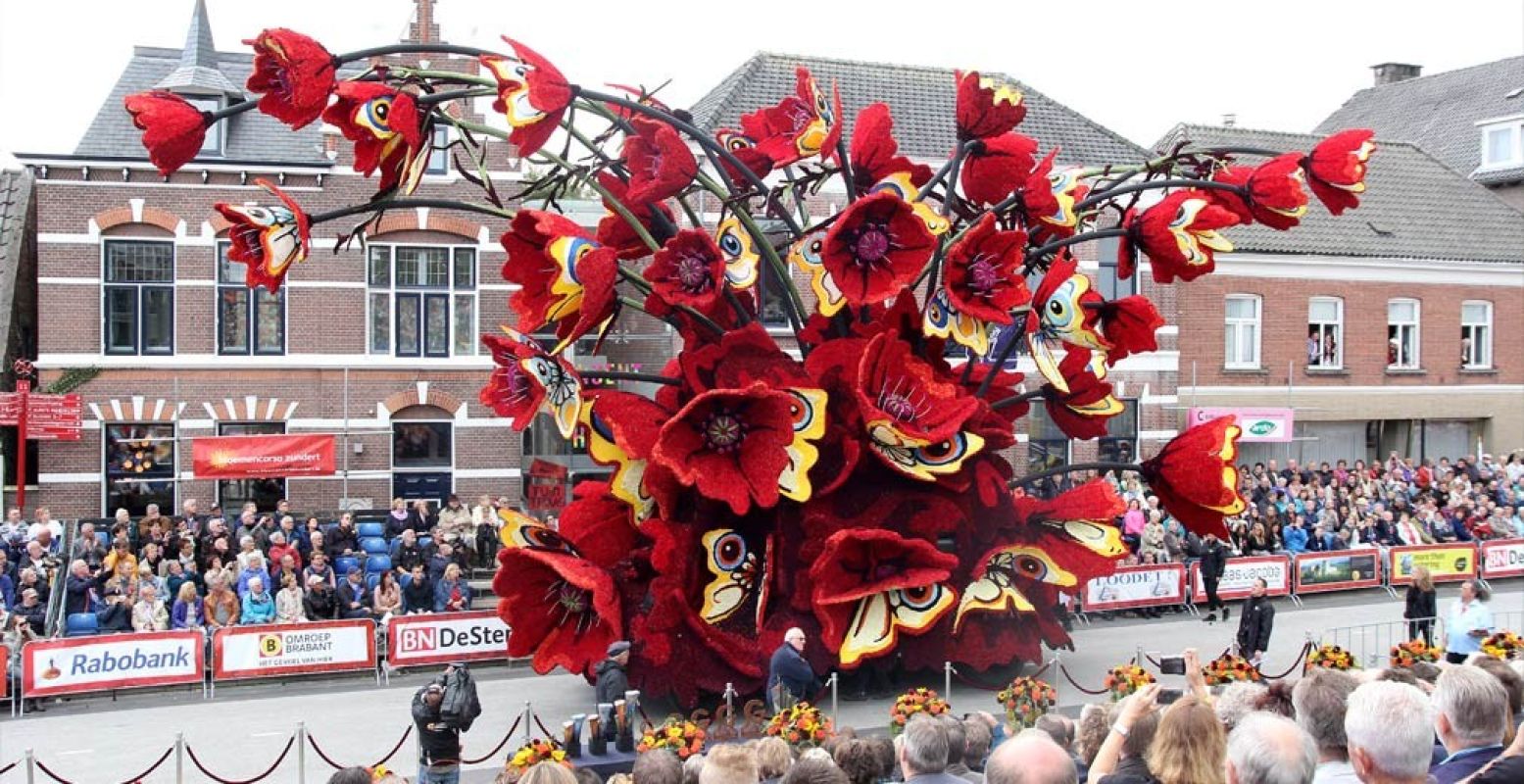 De optocht van Bloemencorso Zundert. Foto: Werner Pells