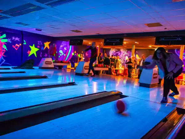 Bowlen met de hele familie. Foto: All In Echt © Bowlen met de hele familie. Foto: All In Echt ©
