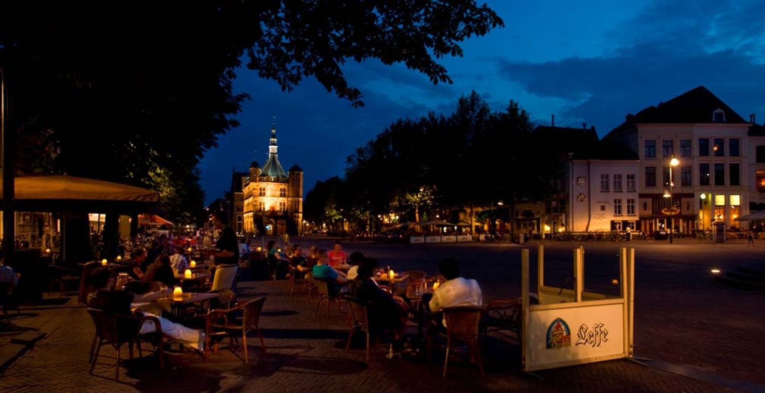 Maak een sfeervolle stadswandeling door een van de oudste steden van ons land. Foto: VVV Deventer.