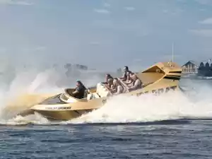 Oesterdam Events Scheur met 440 pk over het water! Foto: Oesterdam Events