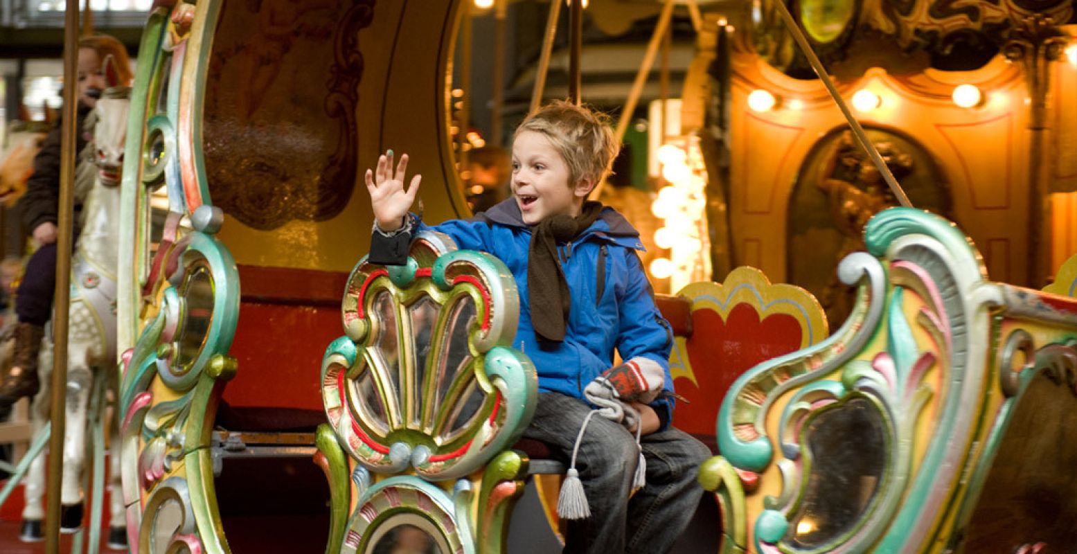 Rijd een rondje mee in de nostalgische draaimolen! Foto's: Het Spoorwegmuseum