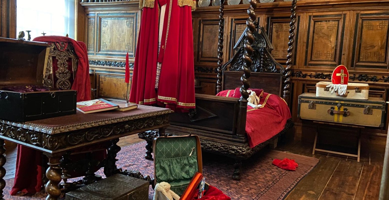 De Sint logeert op Kasteel Heeswijk in een prachtige slaapkamer. Foto: Kasteel Heeswijk