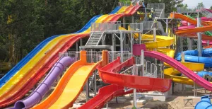 Zoef van de waterglijbaan in Aquaventura Slidepark