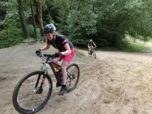 Mountainbike clinics & tochten Foto geüpload door gebruiker Stichting Liniebreed Ondernemen.