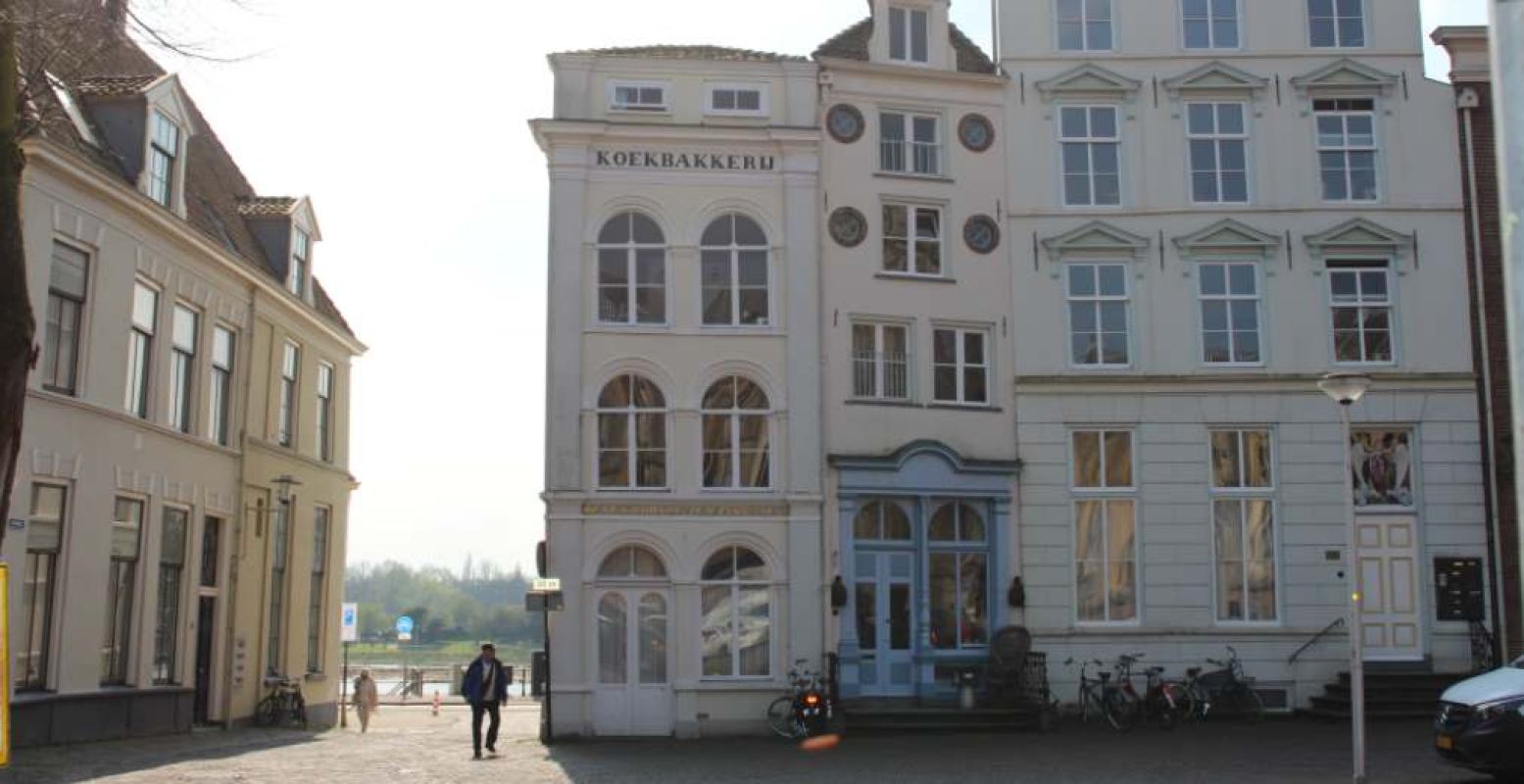 Het is koek wat de klok slaat in Deventer. Foto: Redactie DagjeWeg.NL