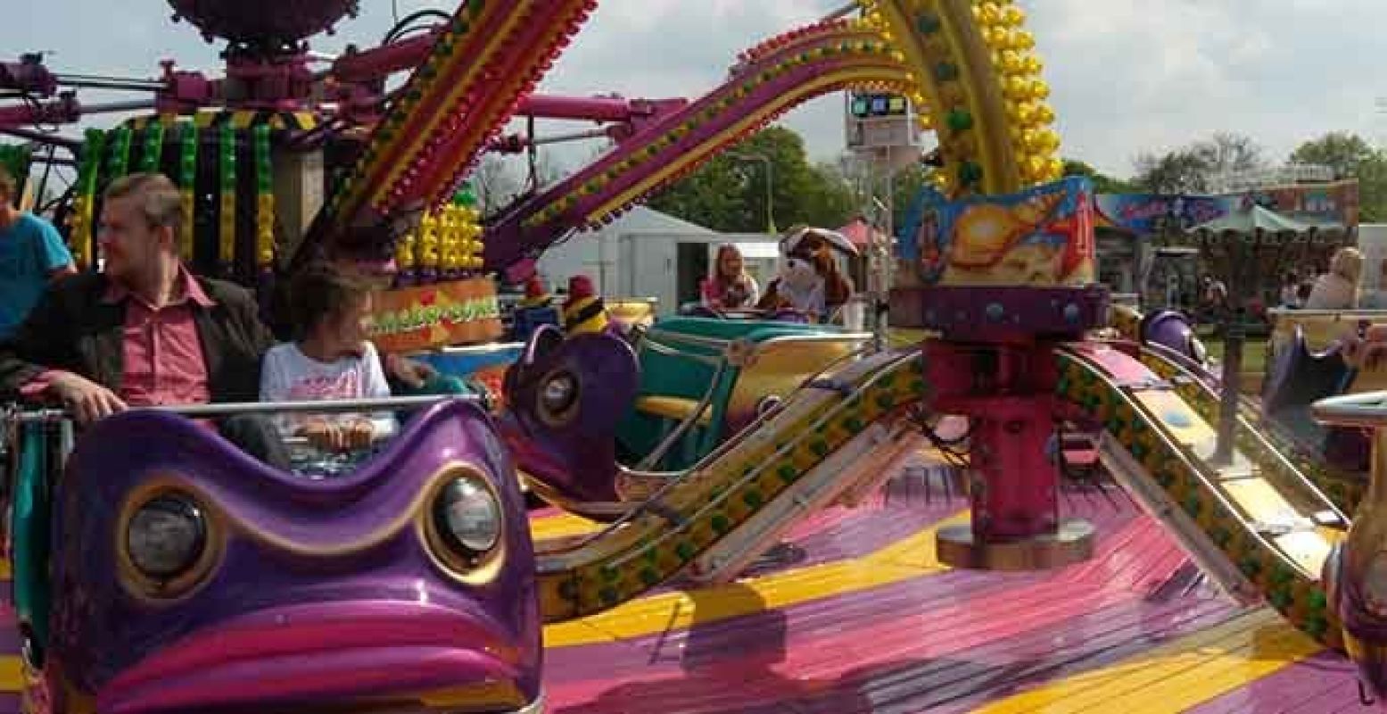 De binnenstad bruist weer tijdens de traditionele kermis. Foto: Deventer Kermis