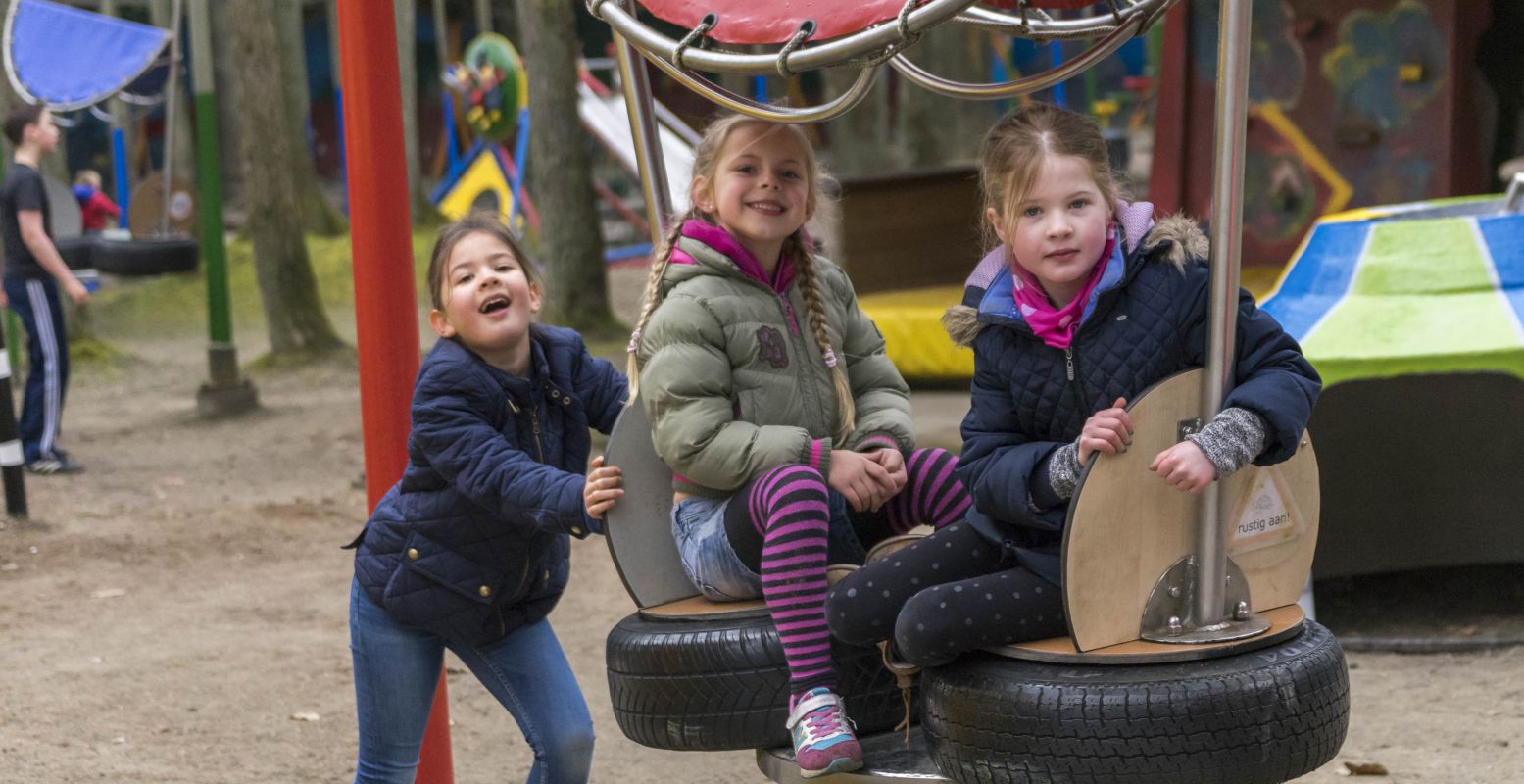 Laat je fantasie de vrije loop met de wonderlijke speeltoestellen van De Spelerij. Foto: De Spelerij - De Uitvinderij