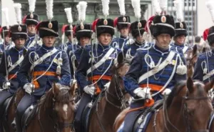 Voel je de koning te rijk in Den Haag