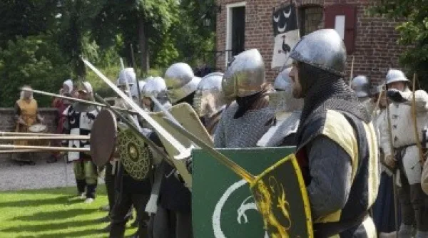 Gluur binnen bij de mooiste kastelen!