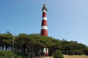 All inclusive dagje Ameland De vuurtoren van Ameland. Foto: Ameland Actief