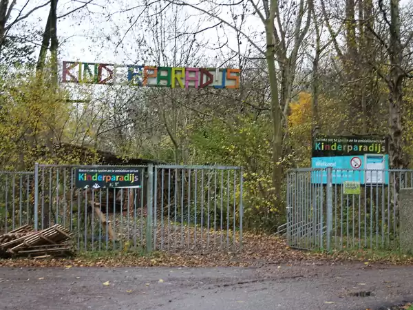 Het Kinderparadijs ligt verscholen in de natuur. Foto: DagjeWeg.NL Het Kinderparadijs ligt verscholen in de natuur. Foto: DagjeWeg.NL