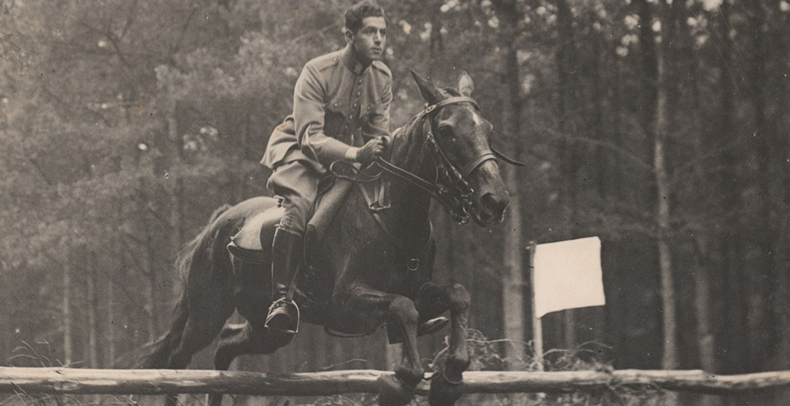 George Maduro in dienst bij Cavalerie. Foto: Madurodam