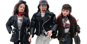 Vergaap je aan meer dan 1200 Barbies Barbie rockt! Ook al in de jaren 80. Toen waren rockstar Barbie en rockstar Ken dé toppers onder de barbiepoppen. Foto: Stedelijk Museum Almelo