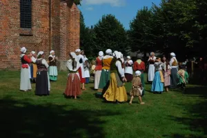 Etstoel 2025 volksdansen, eigen foto