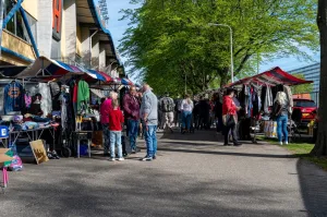 XXL Vlooienmarkt WillemII stadion Tilburg 06-07 Fotografe : Ingrid Wardenaar