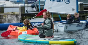 Ontdek allerlei watersporten tijdens de Dutch Water Week Jong en oud beleeft waterpret tijdens de Dutch Water Week! Foto: Laurens Morel