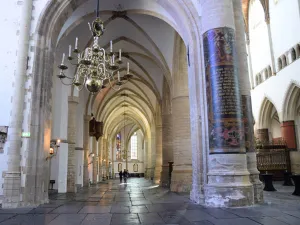 De Grote of St-Bavokerk. Foto: DagjeWeg.NL