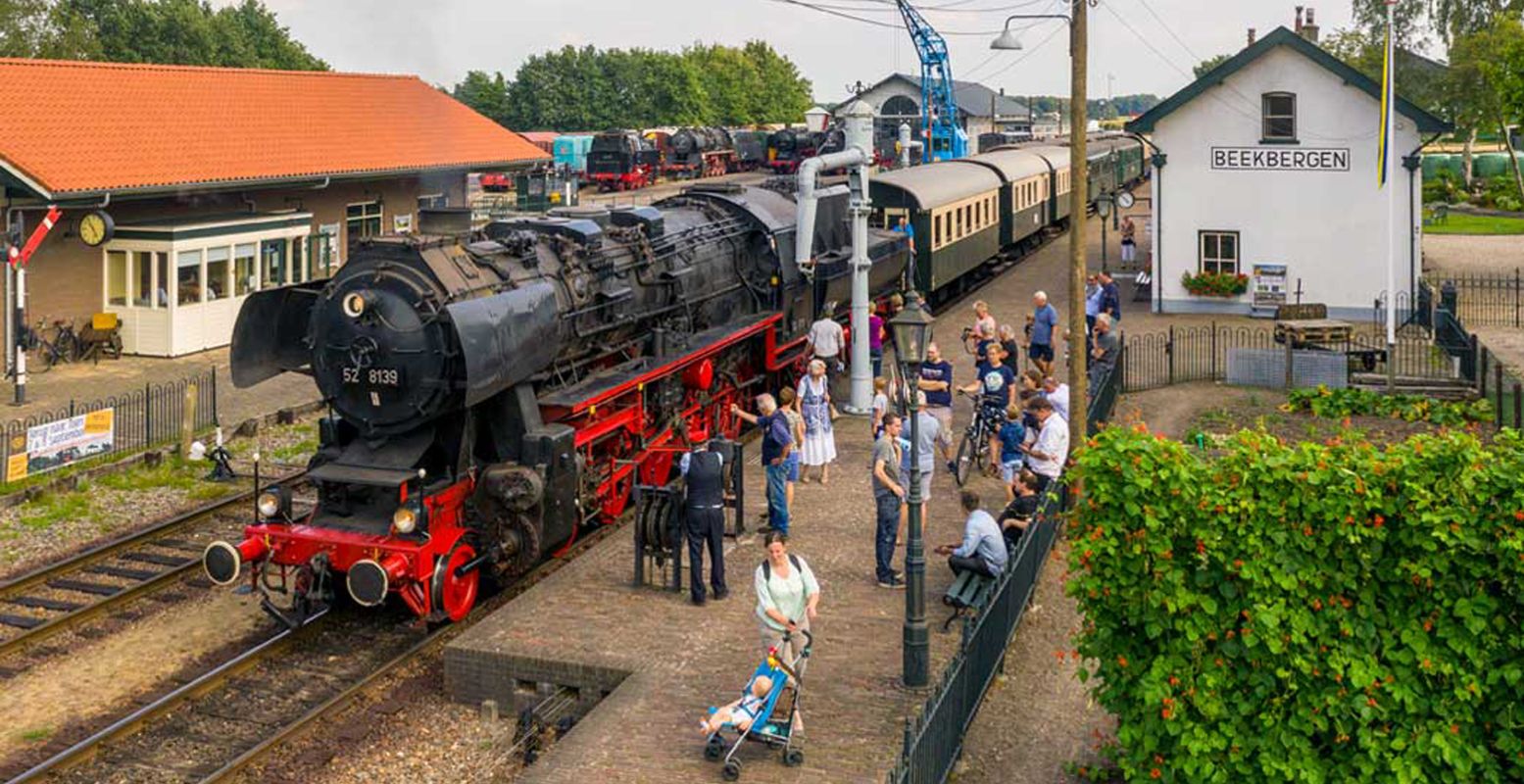 Ontdek de omgeving van Apeldoorn op een leuke en originele manier met een ritje in de stoomtrein. Foto: Veluwsche Stoomtrein Maatschappij (VSM)