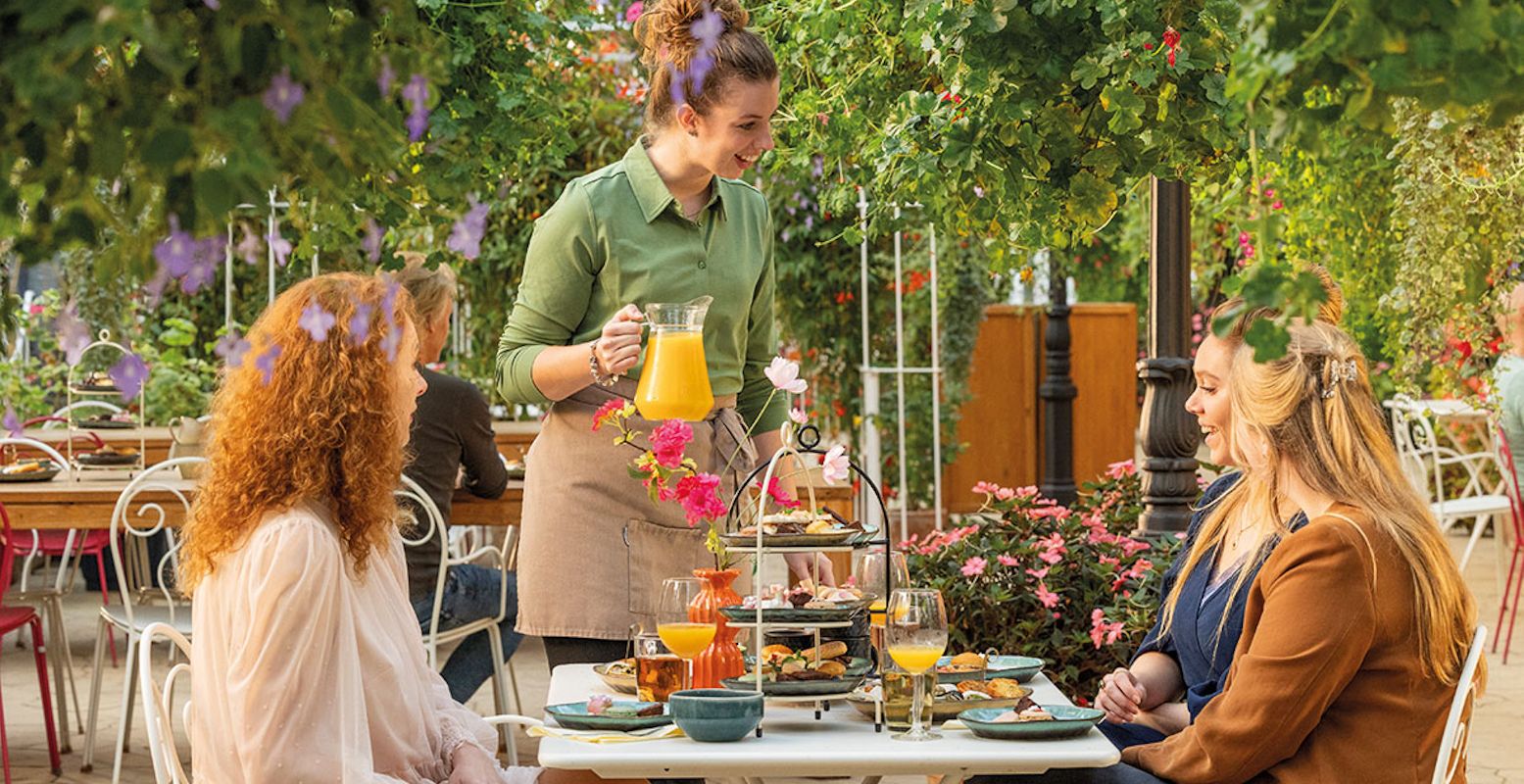 De Zwevende Bloementuin heet nu het Hanami Flowerpark. Foto: Pantropica